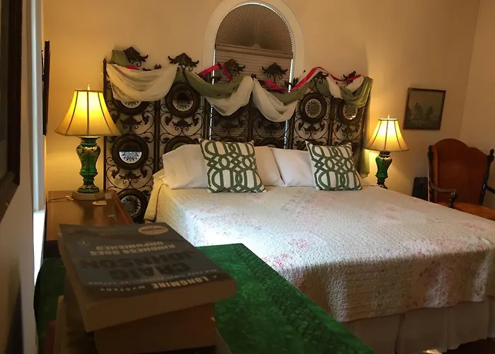 Connellsville Bed And Breakfast