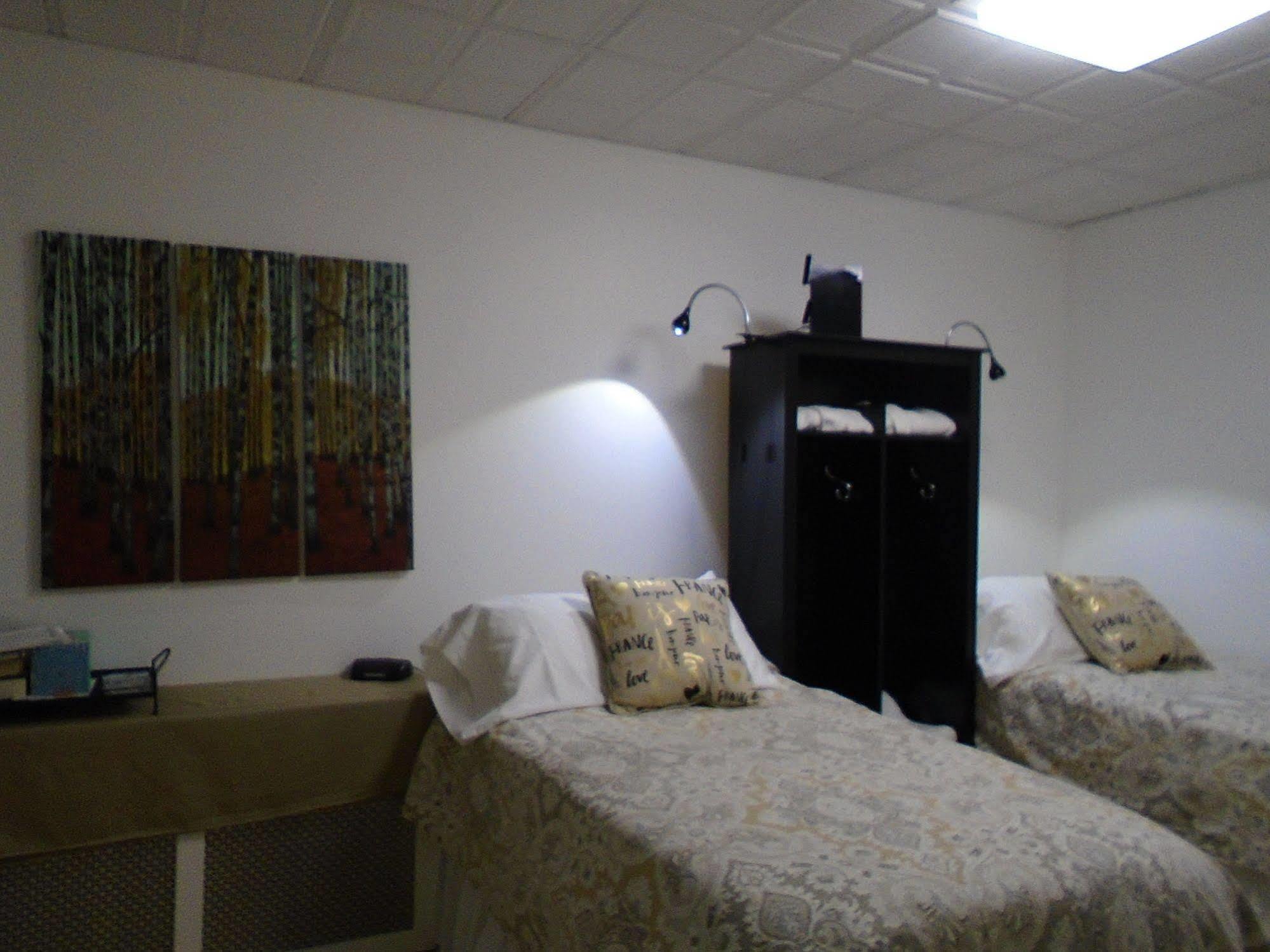Connellsville Bed And Breakfast Bed & Breakfast